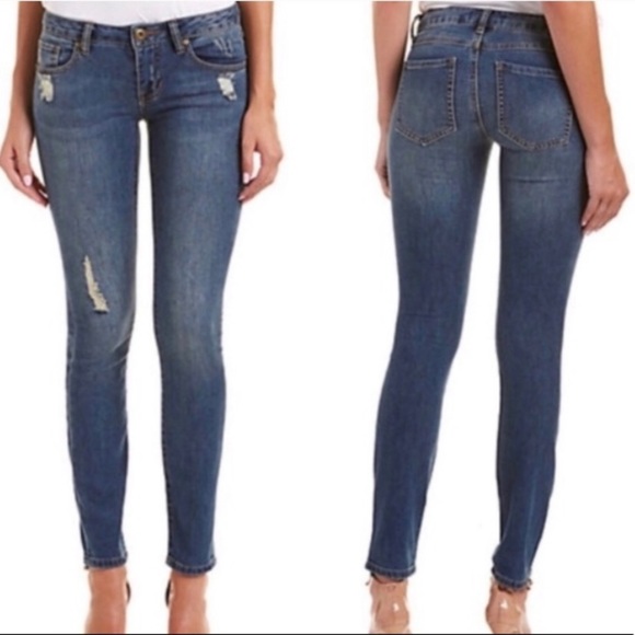 CAbi Denim - NWT CABi Medium Destructed  Skinny Jeans
